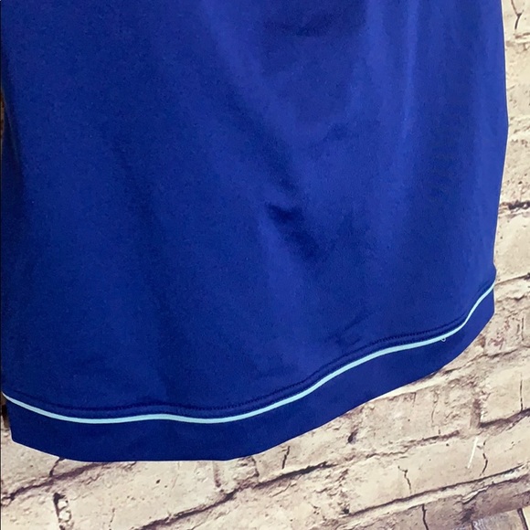 Lucy Athletic Tank with built in bra - Picture 4 of 8